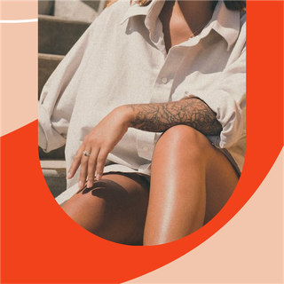 stylishfashion-portraits-with-vibrant-backgrounds-for-modern-apparel-advertising-113242